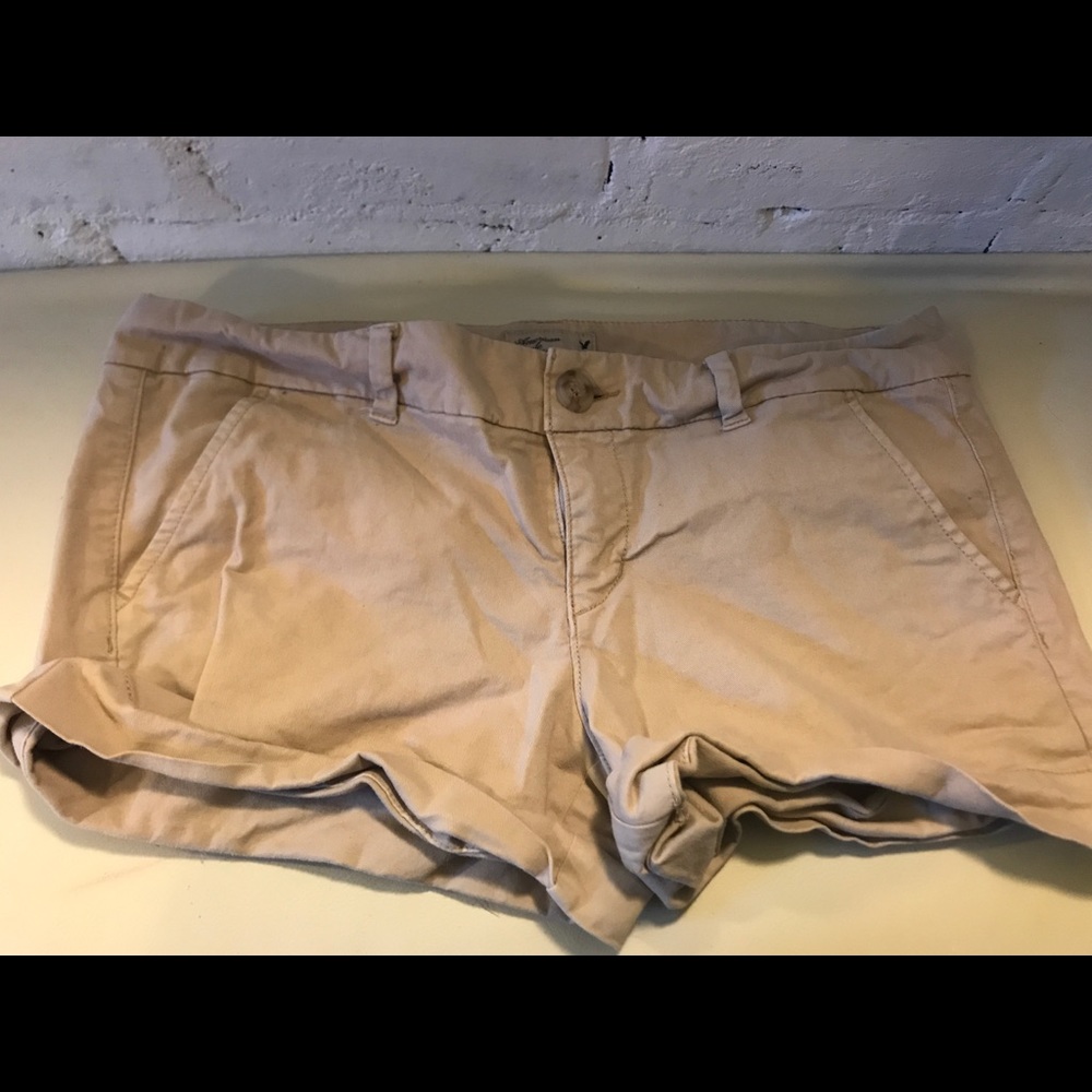 Khaki American Eagle Shorts
